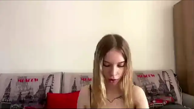 KatPatrin online show from 08-06-26, 05:42