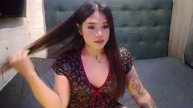 FoxxyJesa online show from 06-07-26, 03:16