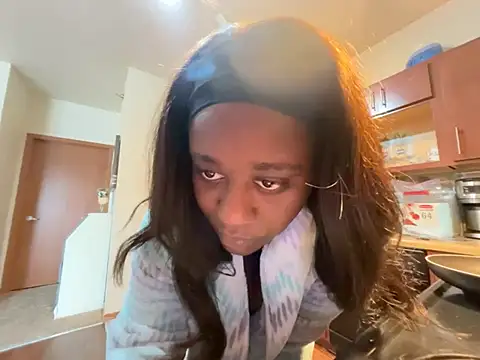 Snapshot of exoticebonycream chatting on 07-31-26, 02:27 exoticebonycream online show from 07-31-26, 02:27