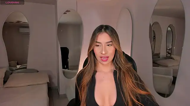 ChristySeaX online show from 08-02-26, 11:19