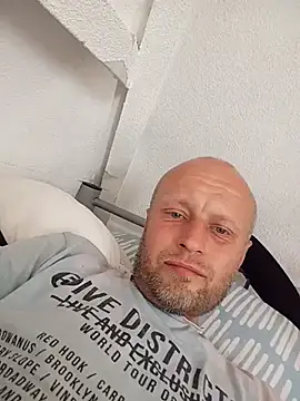 OjChcialaby online show from 08-02-26, 10:57