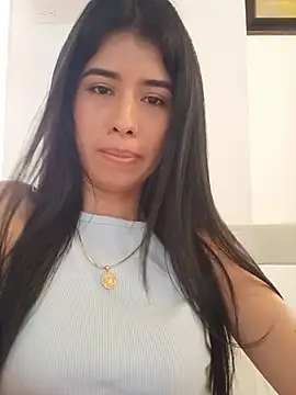 Snapshot of Alana_2026 chatting on 08-05-26, 05:38 Alana 2026 online show from 08-05-26, 05:38