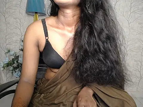 Slimqueen7 online show from 08-03-26, 02:22