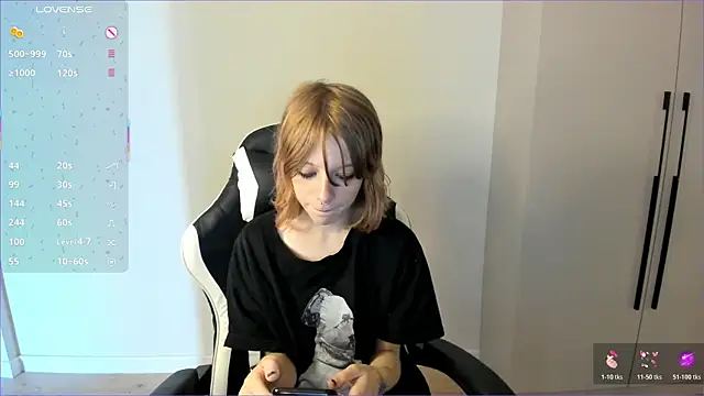 miss mollysally online show from 08-08-26, 05:42