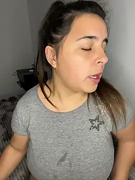 babylizxxx online show from 08-06-26, 11:23