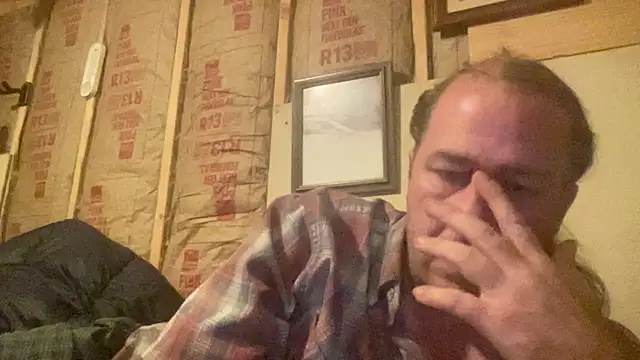 Snapshot of MattJacker33 chatting on 08-06-26, 02:57 MattJacker33 online show from 08-06-26, 02:57