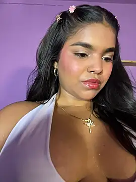 Snapshot of Isabell_Monroe chatting on 08-07-26, 10:23 Isabell Monroe online show from 08-07-26, 10:23