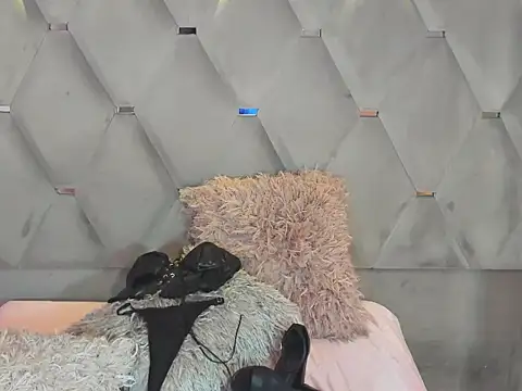 SexyAlondraa online show from 08-07-26, 10:01