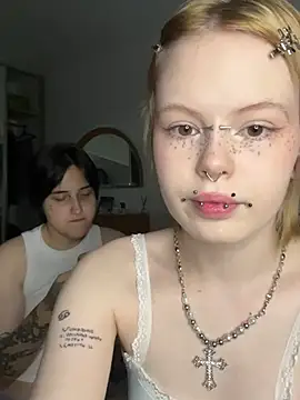 AliceAndMia online show from 08-07-26, 07:05