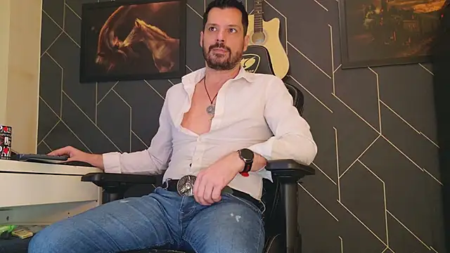 ChrisKox online show from 02-03-25, 12:36