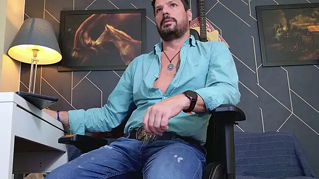 ChrisKox online show from 11-09-25, 07:45