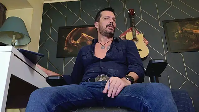 ChrisKox online show from 04-03-26, 04:43