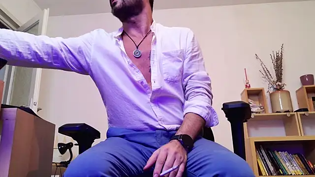 ChrisKox online show from 04-15-26, 01:01