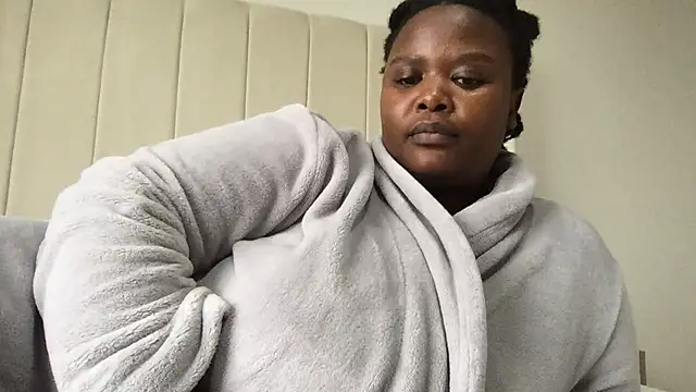 Snapshot of xBUSTY_CANDYx chatting on 02-17-25, 03:31 xBUSTY CANDYx online show from 02-17-25, 03:31