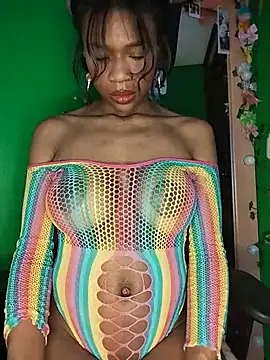 Snapshot of angel_allis chatting on 06-25-26, 05:23 angel allis online show from 06-25-26, 05:23