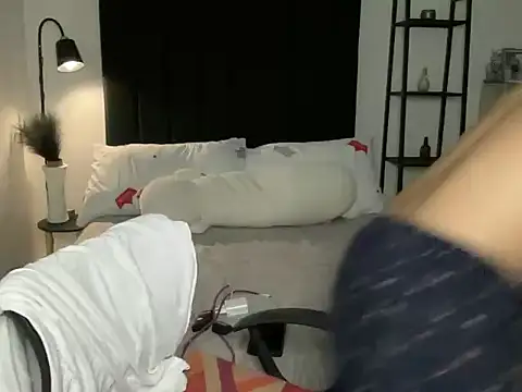 your bianca69 online show from 02-12-25, 01:52