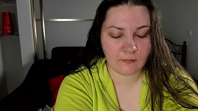 MarySwon online show from 12-28-24, 05:14