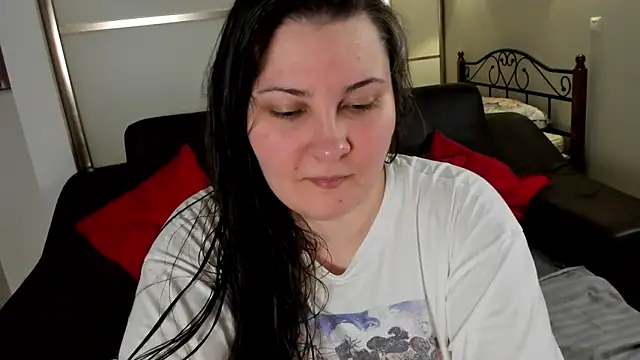 MarySwon online show from 02-25-25, 06:31