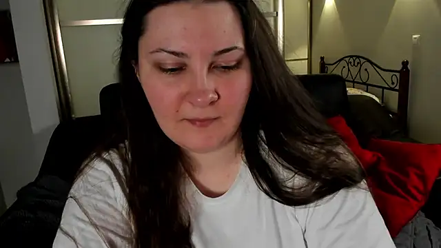 MarySwon online show from 03-03-25, 03:08