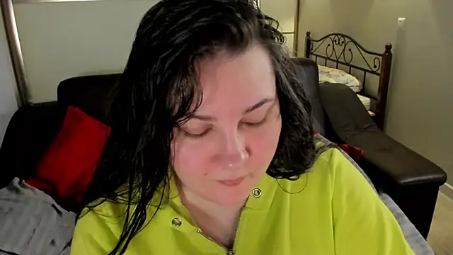 MarySwon online show from 03-11-25, 04:21