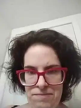 Snapshot of JessaBella chatting on 05-22-26, 02:44 JessaBella online show from 05-22-26, 02:44