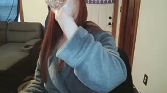 Snapshot of SweetAriesXO chatting on 03-04-26, 01:50 SweetAriesXO online show from 03-04-26, 01:50