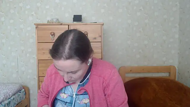 Smart Rose online show from 03-18-25, 01:31