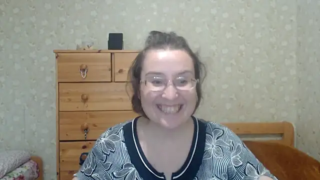 Smart Rose online show from 09-29-25, 02:11