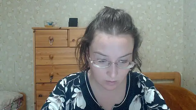 Smart Rose online show from 10-04-25, 01:31