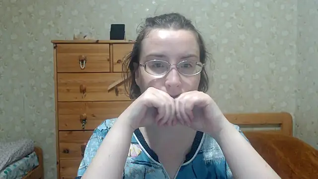 Smart Rose online show from 10-11-25, 01:53