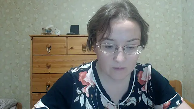 Smart Rose online show from 04-18-26, 09:04