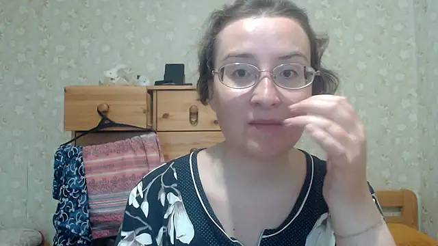 Smart Rose online show from 05-14-26, 04:58