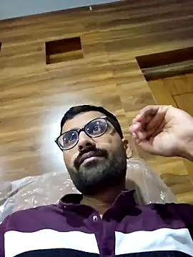 Snapshot of krishna8035 chatting on 12-19-24, 02:02 krishna8035 online show from 12-19-24, 02:02