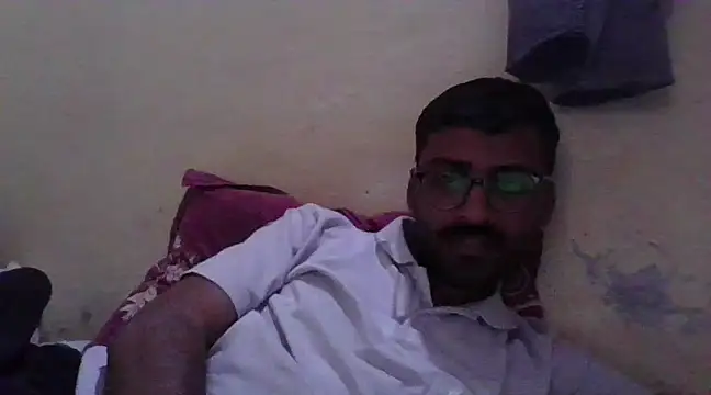 Snapshot of krishna8035 chatting on 02-18-25, 08:27 krishna8035 online show from 02-18-25, 08:27