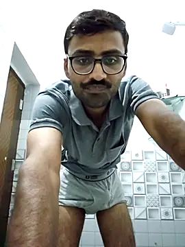 Snapshot of krishna8035 chatting on 09-27-25, 02:55 krishna8035 online show from 09-27-25, 02:55