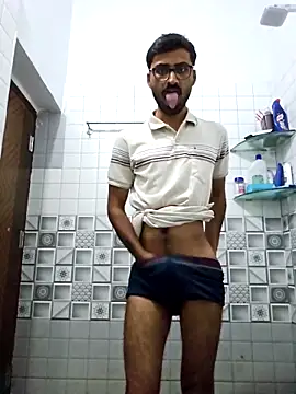 Snapshot of krishna8035 chatting on 12-05-25, 01:52 krishna8035 online show from 12-05-25, 01:52