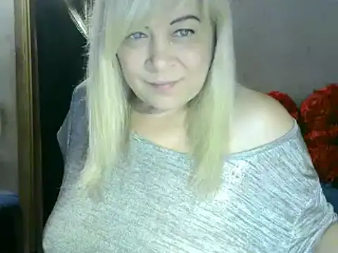 Snapshot of AgoniA7 chatting on 03-11-25, 03:48 AgoniA7 online show from 03-11-25, 03:48