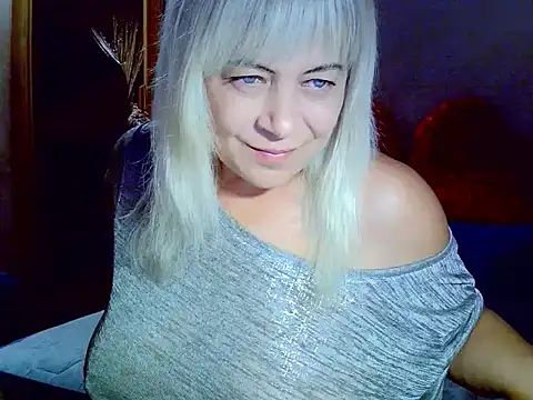 Snapshot of AgoniA7 chatting on 09-09-25, 02:55 AgoniA7 online show from 09-09-25, 02:55