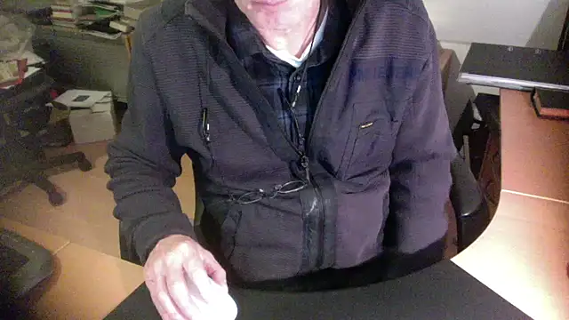 outlaw200 online show from 12-23-24, 06:48