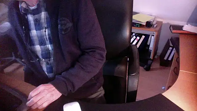 outlaw200 online show from 12-28-24, 12:45