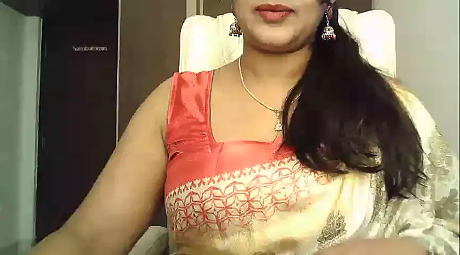 Snapshot of Spandana_Sweety chatting on 01-08-25, 09:53 Spandana Sweety online show from 01-08-25, 09:53