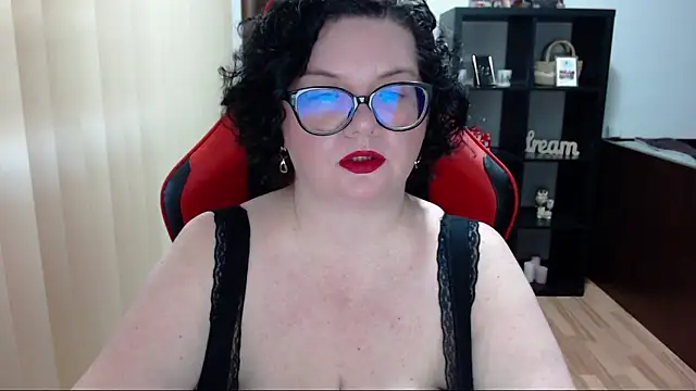 Snapshot of MissTroublle chatting on 03-07-25, 09:40 MissTroublle online show from 03-07-25, 09:40