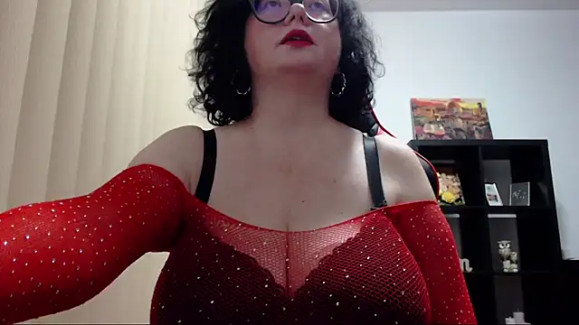 Snapshot of MissTroublle chatting on 12-03-25, 11:52 MissTroublle online show from 12-03-25, 11:52