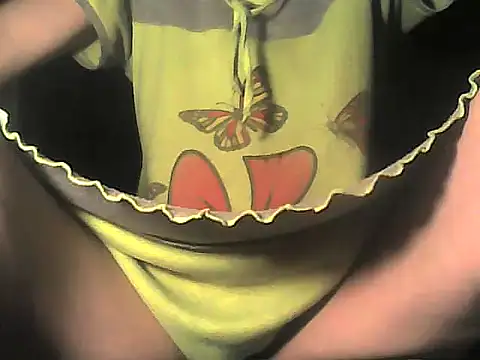 Snapshot of nastena70 chatting on 01-06-26, 01:53 nastena70 online show from 01-06-26, 01:53