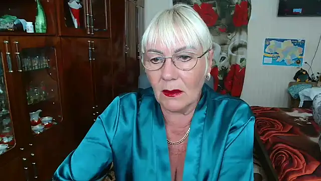 Snapshot of JenaCheim chatting on 07-25-26, 06:00 JenaCheim online show from 07-25-26, 06:00
