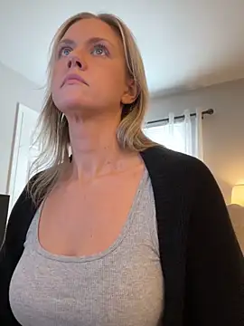 Kay Cakes online show from 11-11-25, 05:35