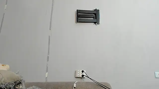 Snapshot of SandraGoldstein chatting on 02-01-25, 01:23 SandraGoldstein online show from 02-01-25, 01:23