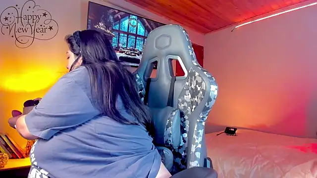 Snapshot of coraline_latin chatting on 01-01-25, 11:07 coraline latin online show from 01-01-25, 11:07
