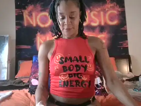 Snapshot of EnticingAaliyah chatting on 01-28-25, 08:04 EnticingAaliyah online show from 01-28-25, 08:04