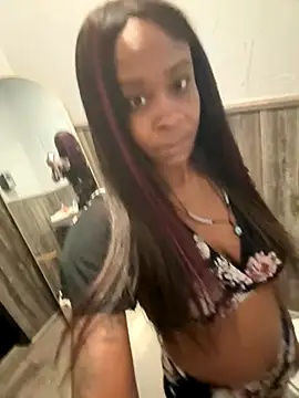 queenGypsy24 online show from 10-06-25, 10:51